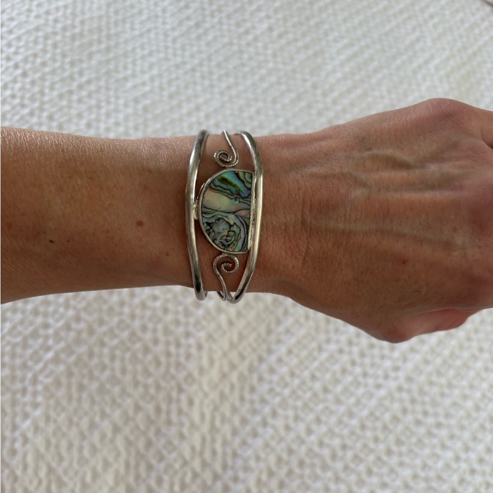 Vintage Mexican Silver Abalone Cuff Bracelet - Picture 7 of 10
